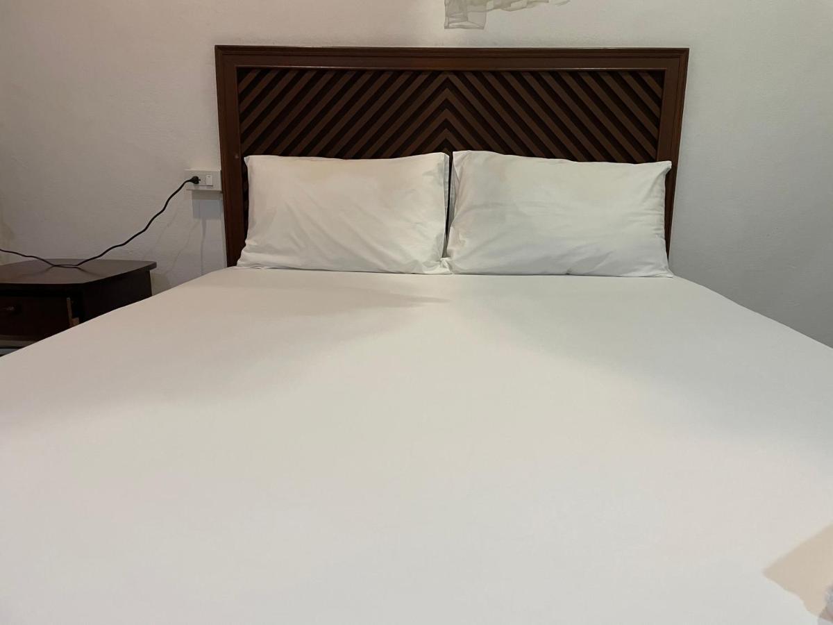 Nawaporn Place Phuket Екстериор снимка
