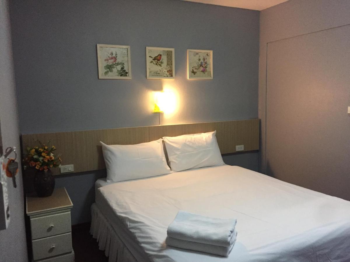 Nawaporn Place Phuket Екстериор снимка