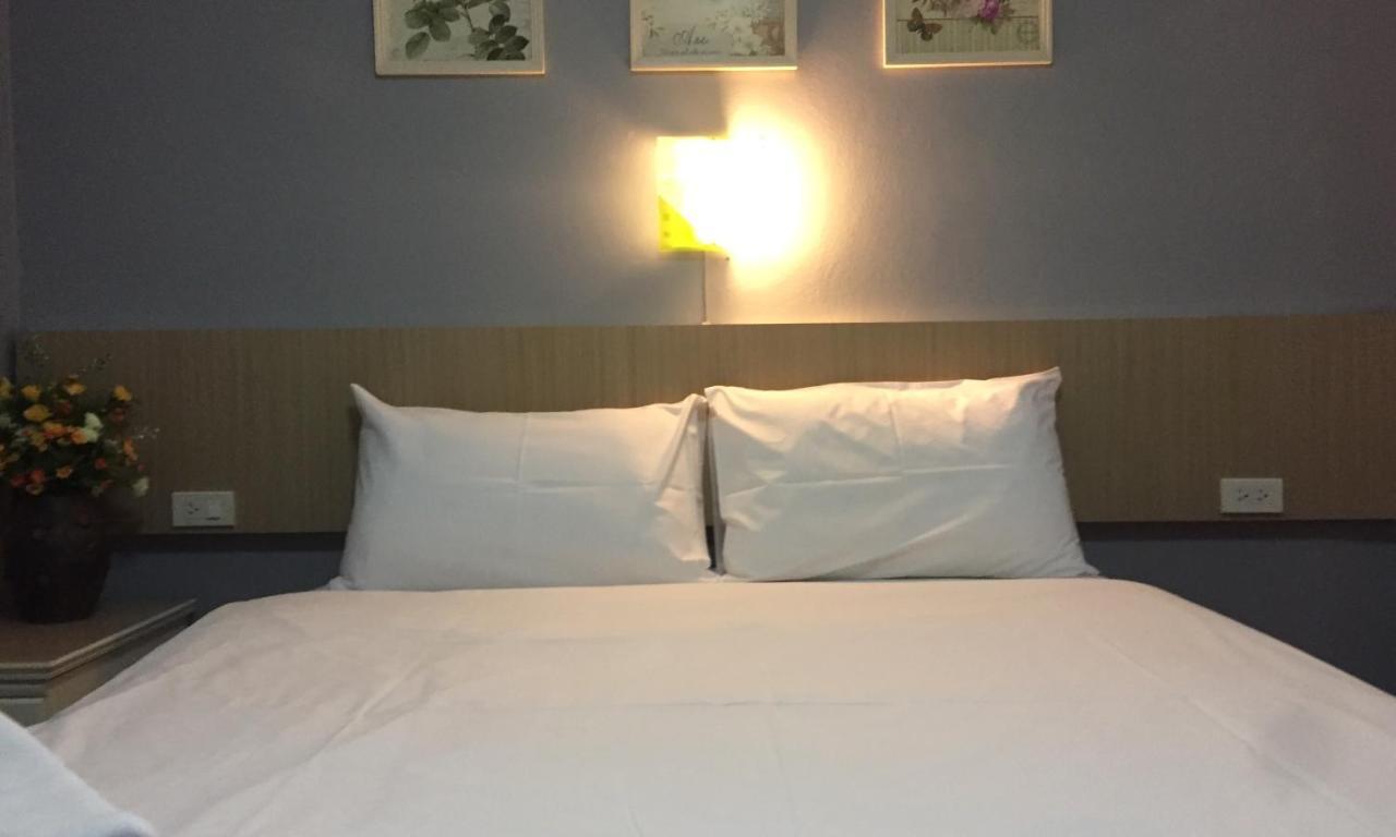 Nawaporn Place Phuket Екстериор снимка