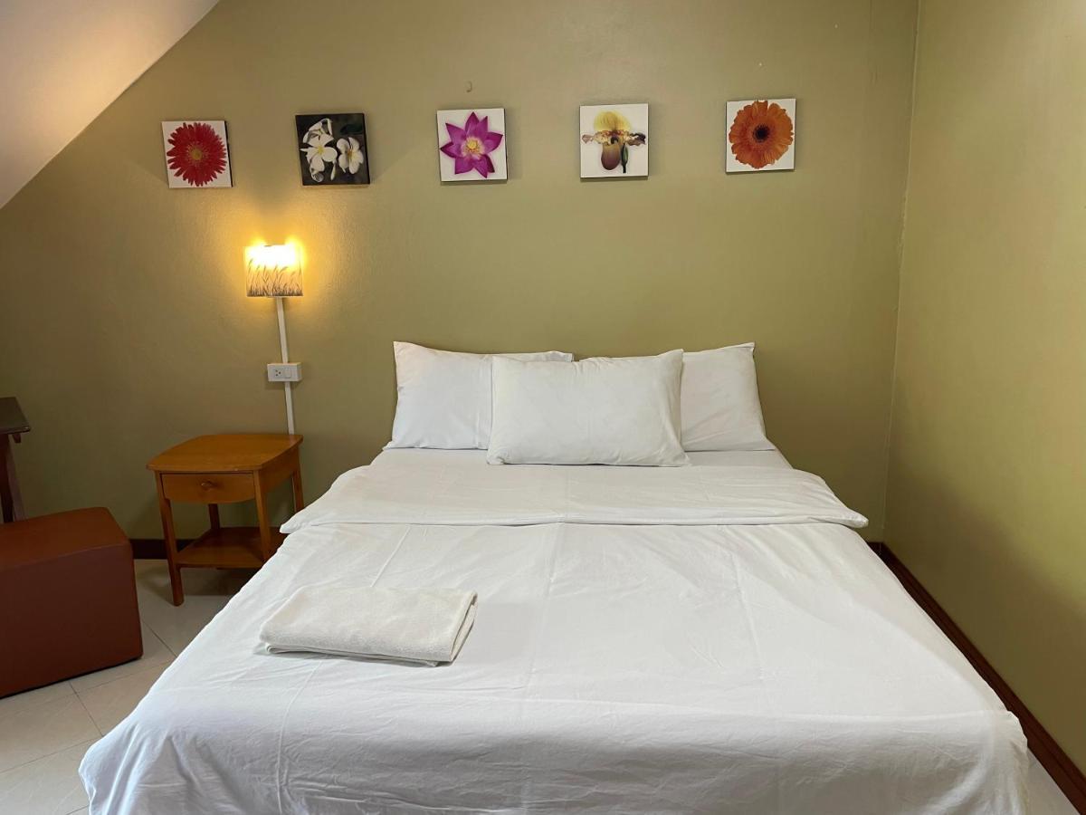 Nawaporn Place Phuket Екстериор снимка