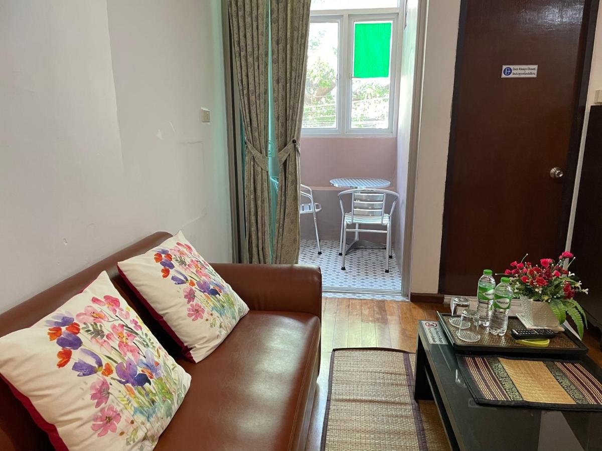 Nawaporn Place Phuket Екстериор снимка