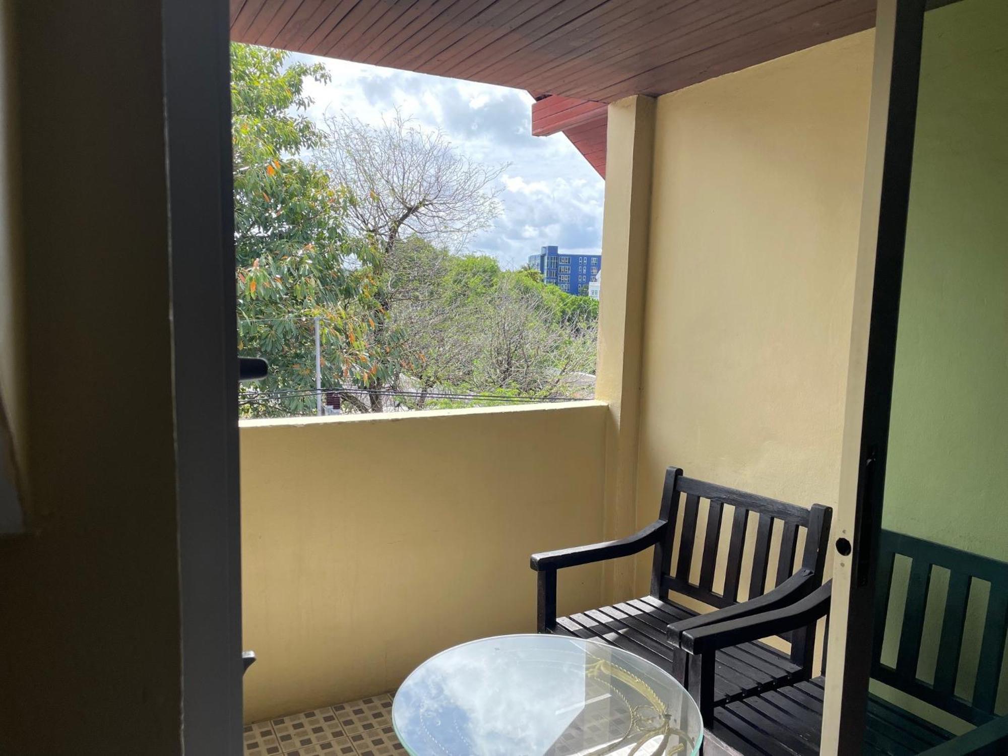 Nawaporn Place Phuket Екстериор снимка