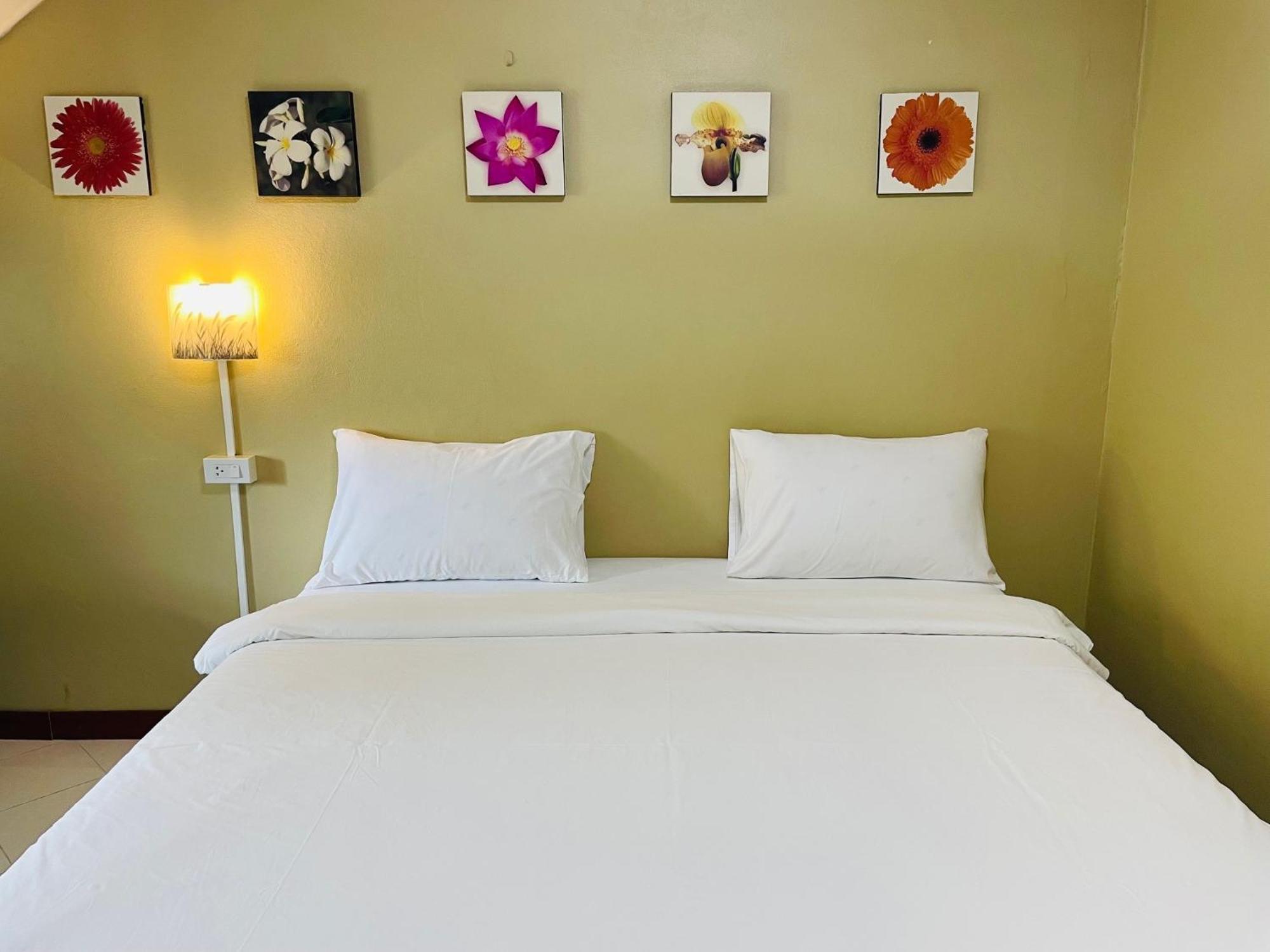 Nawaporn Place Phuket Екстериор снимка