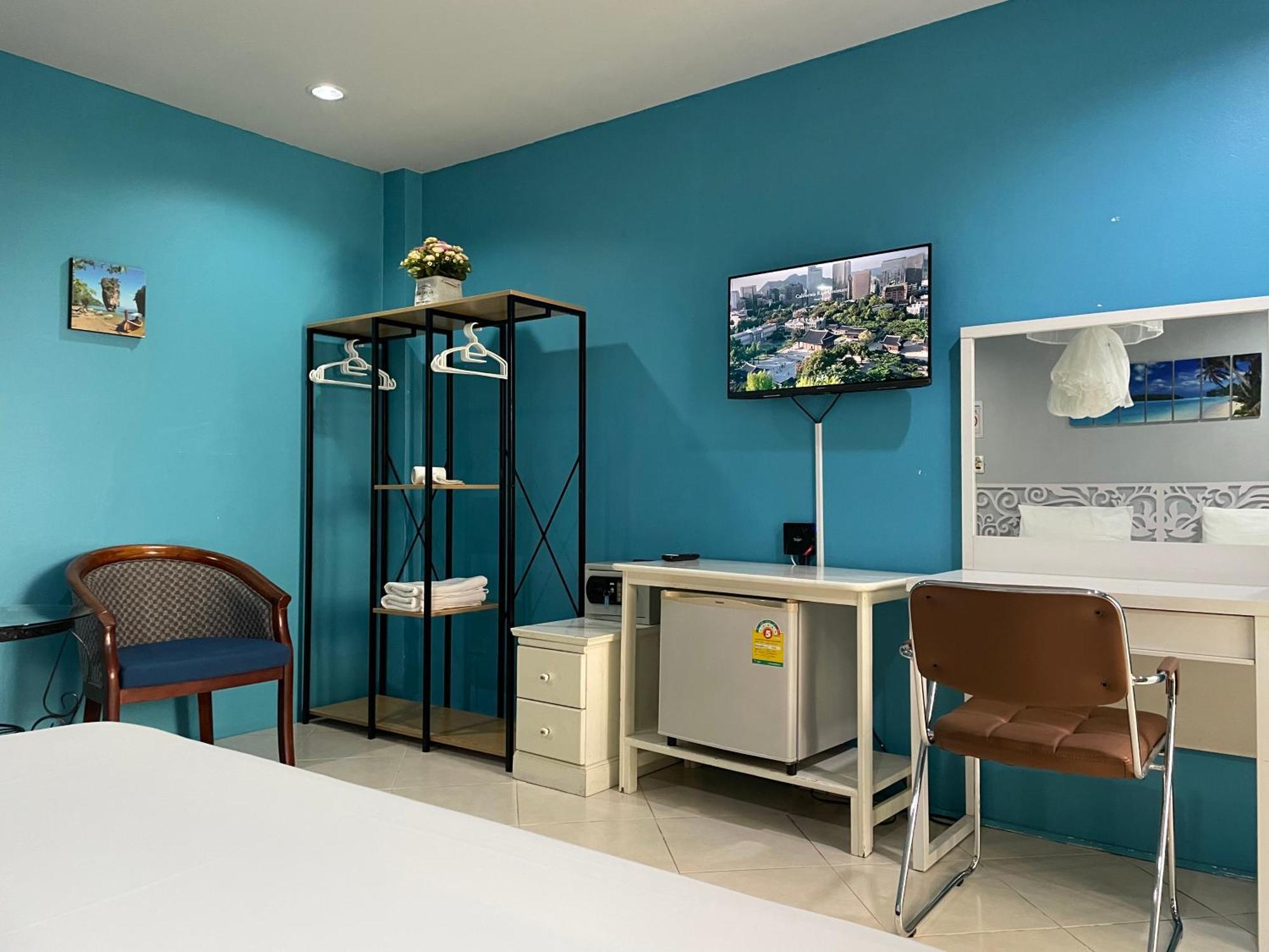 Nawaporn Place Phuket Екстериор снимка